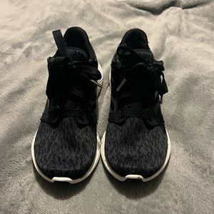 Adidas Edge Lix tennis shoe